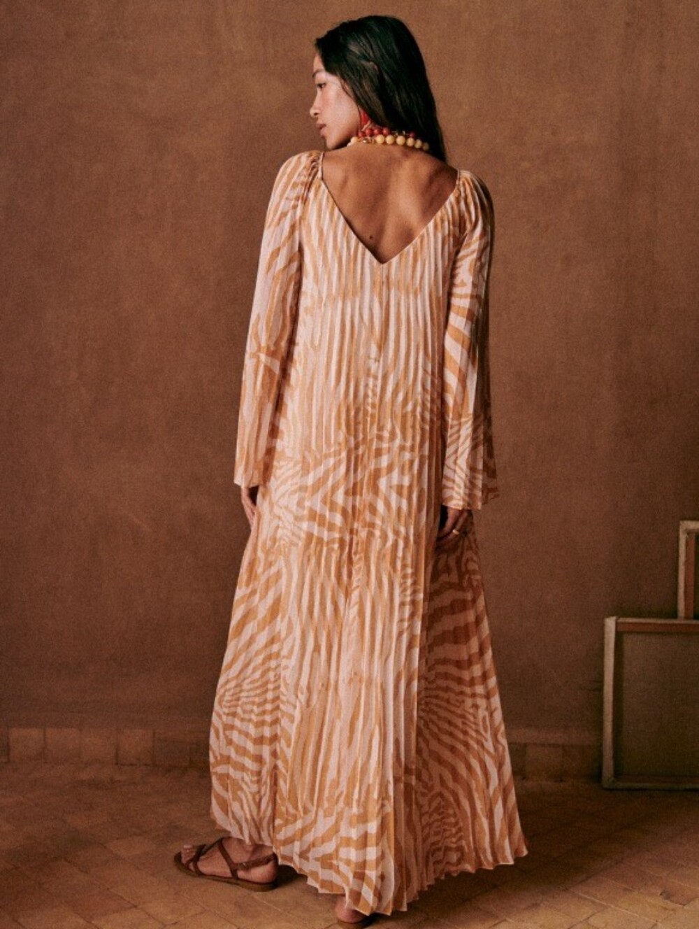 Sézane Julietta LongSleeve Pleated Maxi Robe Dress In Zebra Sz 10 - Picture 3 of 11